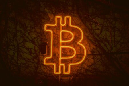 Dźwignia finansowa w CFD na krypto: Jak to działa i jakie ryzyka niesie dla inwestora? Dźwignia finansowa w CFD na krypto