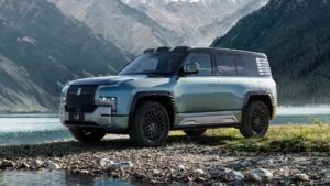 Chińskie supersamochody: od pływającego Yangwang U8 po elektryczne hypercary przyszłości Supersamochody z Chin - od pływającego Yangwang U8 po luksusowe limuzyny elit