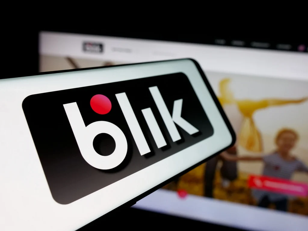 Jak płacić BLIKIEM? Płatność BLIKIEM krok po kroku Jak płacić BLIKIEM