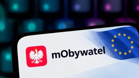 mObywatel zacznie działać za granicą. Polska ruszyła z testami europejskiego portfela mObywatel i Europejski Portfel Tożsamości Cyfrowej